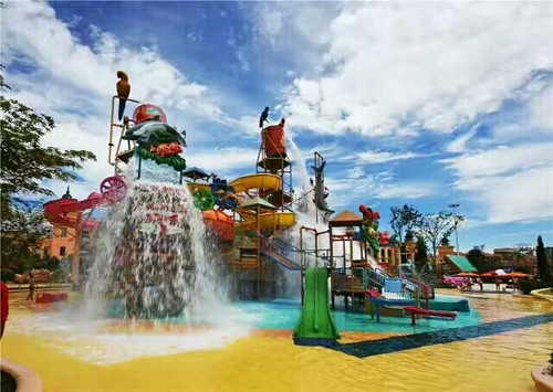 山東蓬萊歐樂堡水樂園大水寨.jpg